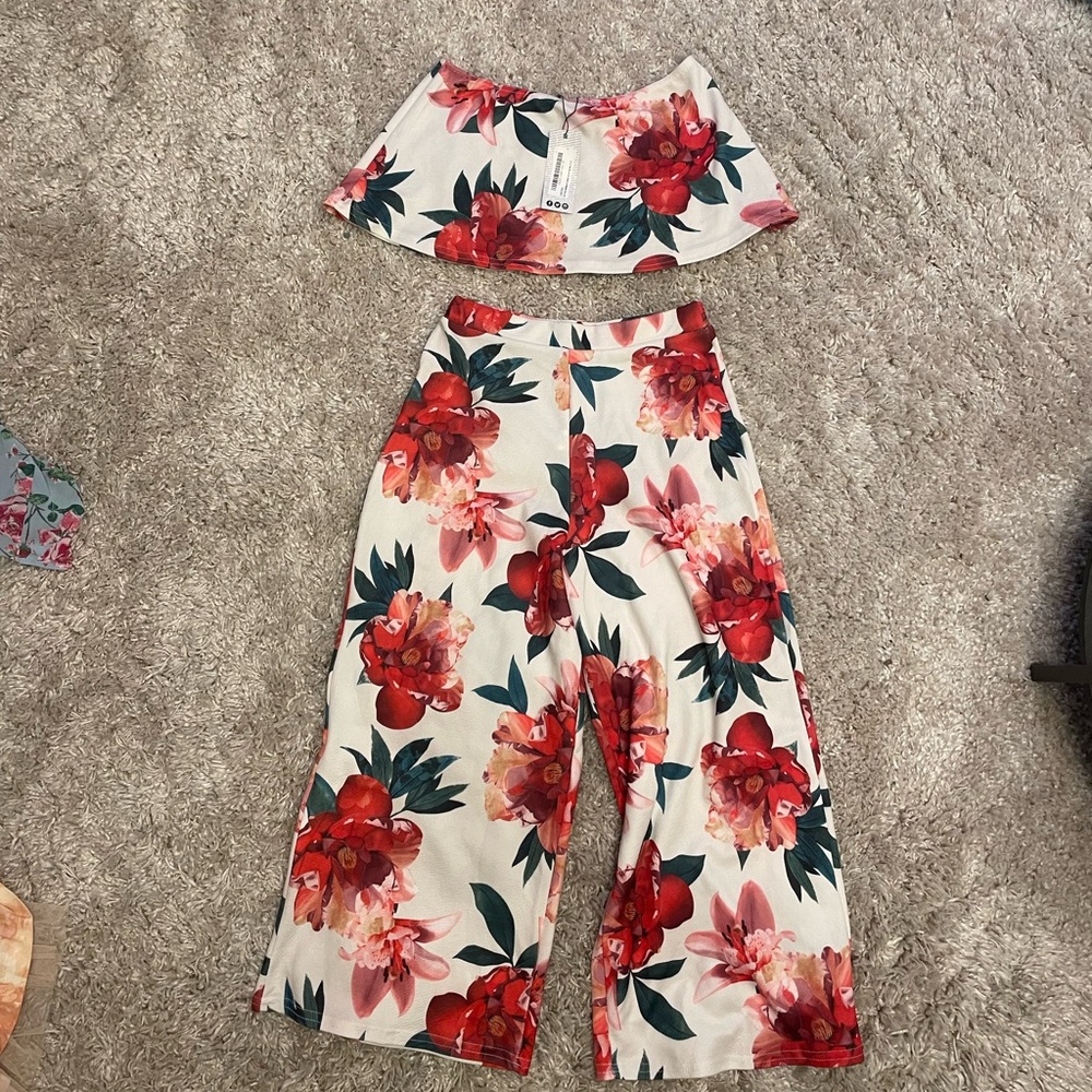 Boohoo Red and Green Wide Leg Jumpsuit